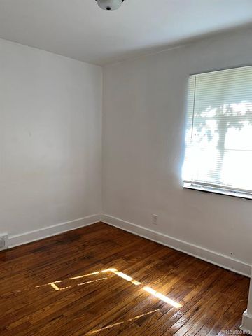 9311 Bedford Street, Detroit, MI 48224