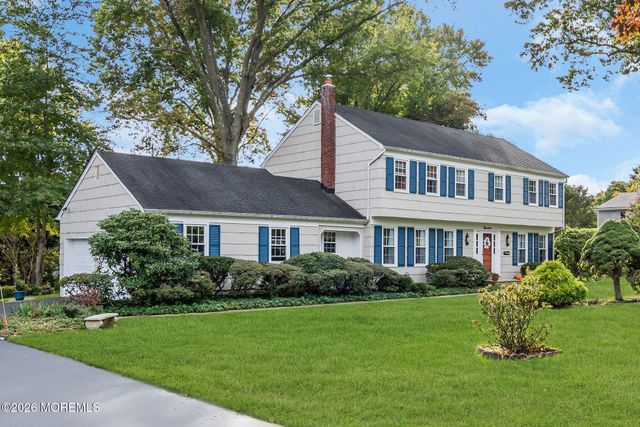 19 Ivy Hill Road, Red Bank, NJ 07701