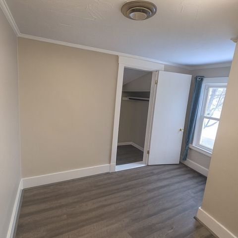 15 Lincoln Ave, Hull, MA 02045