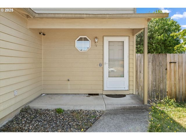 15415 Ne 85TH St, Vancouver, WA 98682