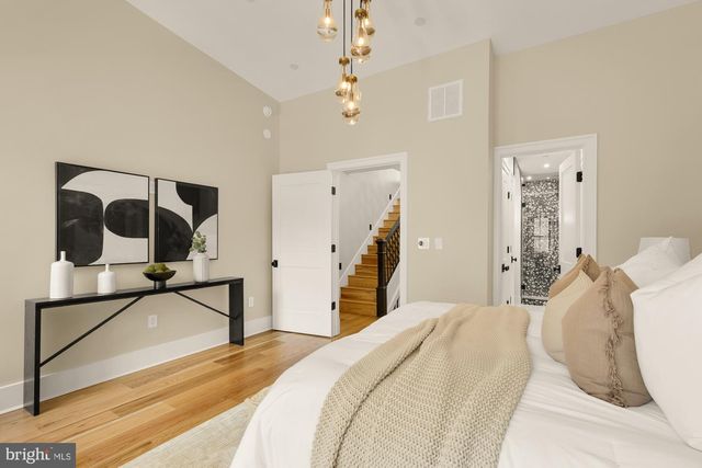 235 12TH ST SE, Washington, DC 20003