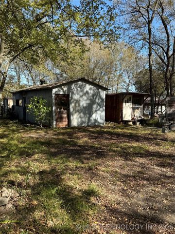 61 Berry, Bokchito, OK 74701