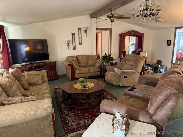 61 Berry, Bokchito, OK 74701