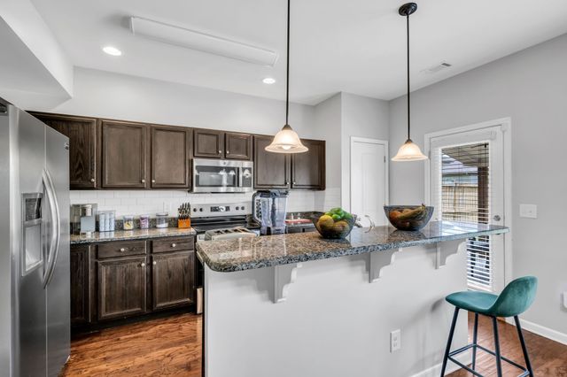 1333 Westvale Dr, Nashville, TN 37221