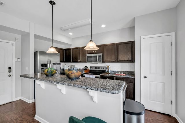 1333 Westvale Dr, Nashville, TN 37221