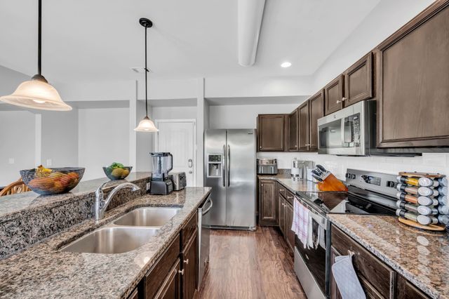 1333 Westvale Dr, Nashville, TN 37221