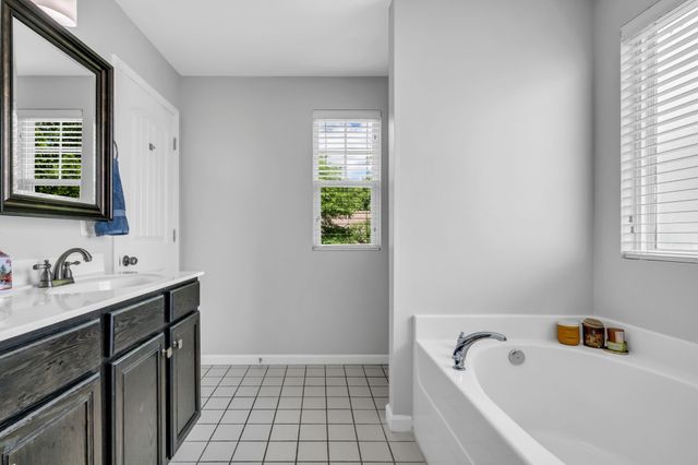 1333 Westvale Dr, Nashville, TN 37221