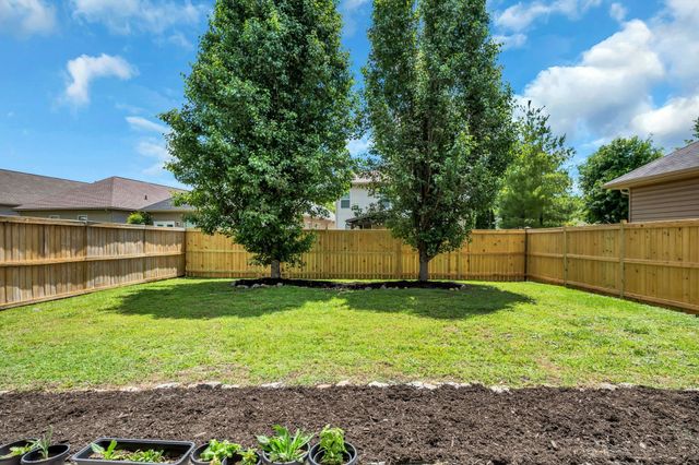 1333 Westvale Dr, Nashville, TN 37221