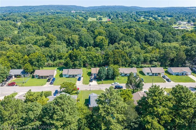 1515 Mitzi Lane, Van Buren, AR 72956
