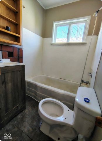 635 Dayton Avenue, Indianapolis, IN 46203