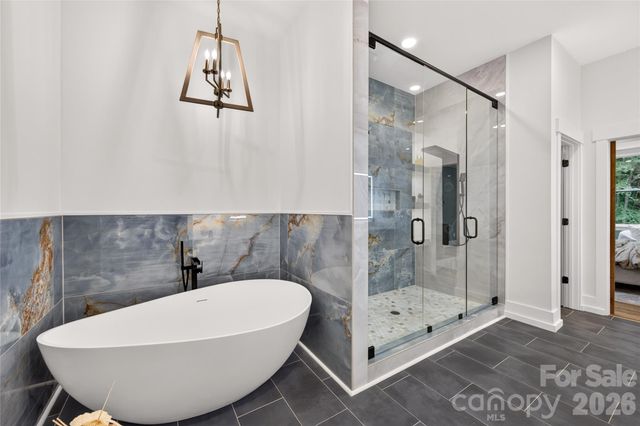 3141 Brayland Avenue, Matthews, NC 28104