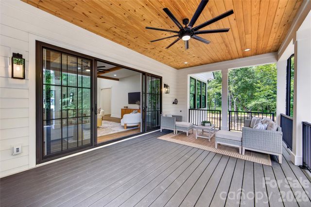 3141 Brayland Avenue, Matthews, NC 28104