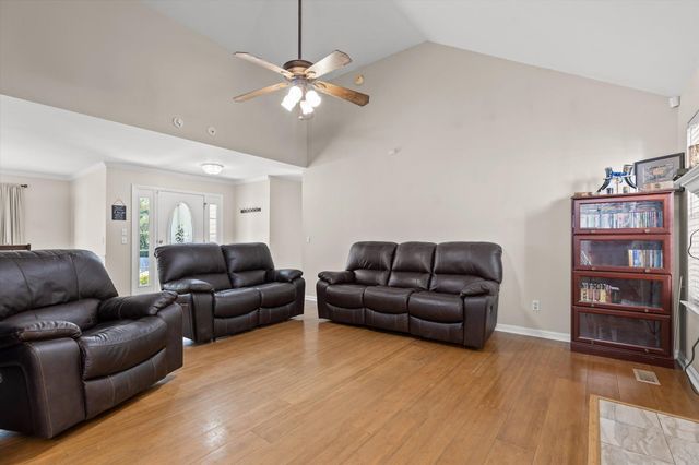 6172 Chandler Hill Road, Ooltewah, TN 37363