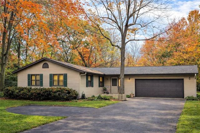 19320 67th Avenue, Chippewa Falls, WI 54729