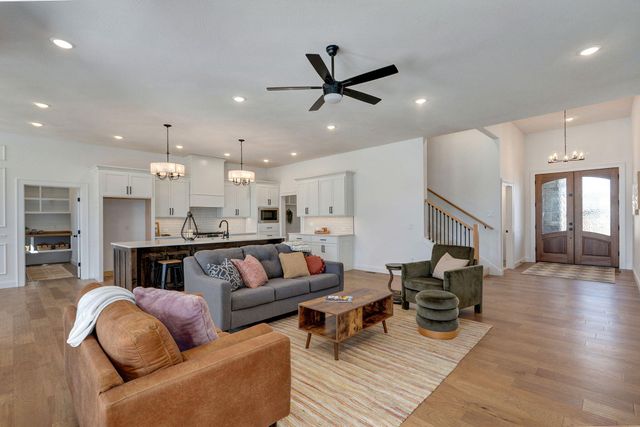 2045 N Silver Charm Avenue, Springfield, MO 65802