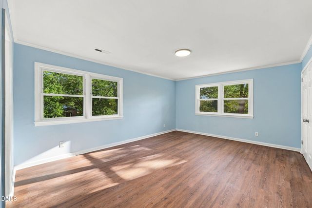 532 Oakwood Lane, Graham, NC 27253