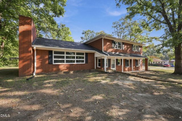 532 Oakwood Lane, Graham, NC 27253