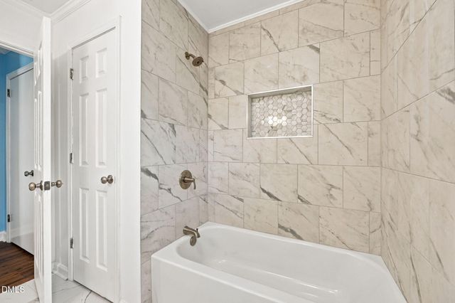 532 Oakwood Lane, Graham, NC 27253