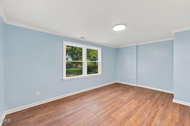 532 Oakwood Lane, Graham, NC 27253