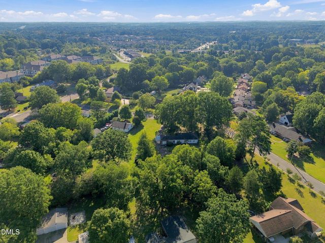 532 Oakwood Lane, Graham, NC 27253