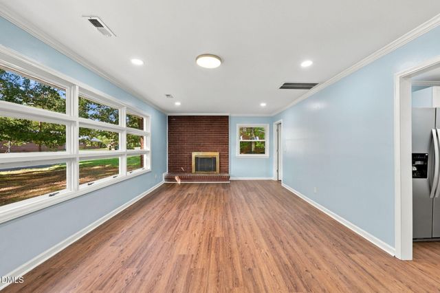 532 Oakwood Lane, Graham, NC 27253