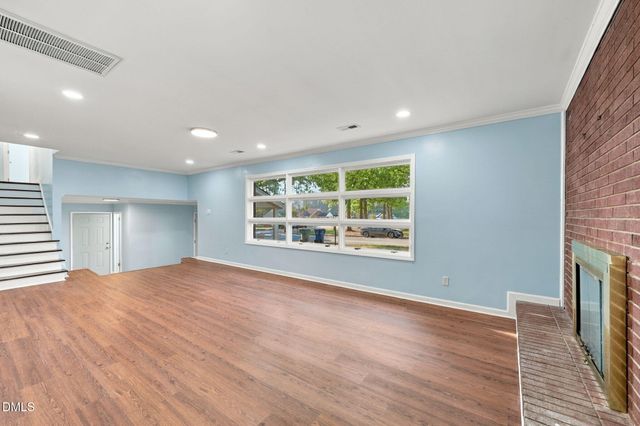 532 Oakwood Lane, Graham, NC 27253