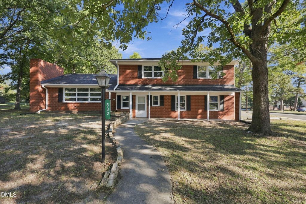 532 Oakwood Lane, Graham, NC 27253