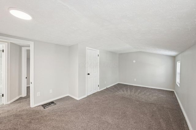 2158 Kilbourne Avenue, Columbus, OH 43229