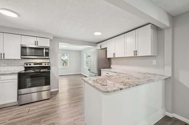 2158 Kilbourne Avenue, Columbus, OH 43229