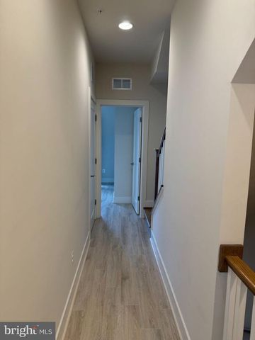 111 HEATH PL, Bethesda, MD 20817