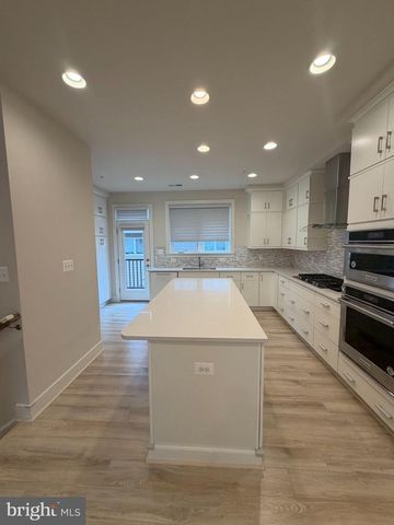 111 HEATH PL, Bethesda, MD 20817
