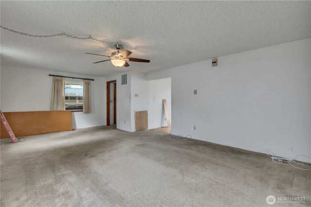 3579 E Howe Street, Tacoma, WA 98404