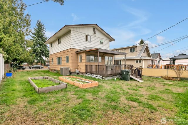 3579 E Howe Street, Tacoma, WA 98404