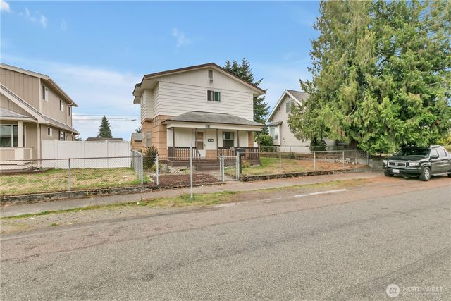 3579 E Howe Street, Tacoma, WA 98404