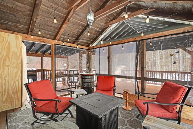 21 Four Rod Road, Rochester, NH 03867