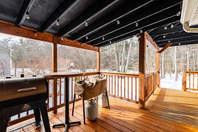 21 Four Rod Road, Rochester, NH 03867