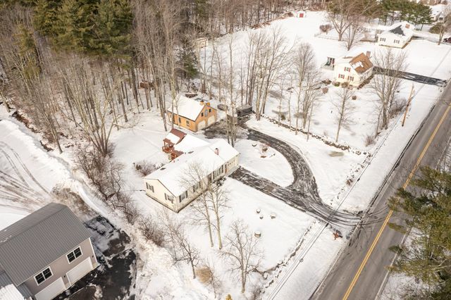 21 Four Rod Road, Rochester, NH 03867