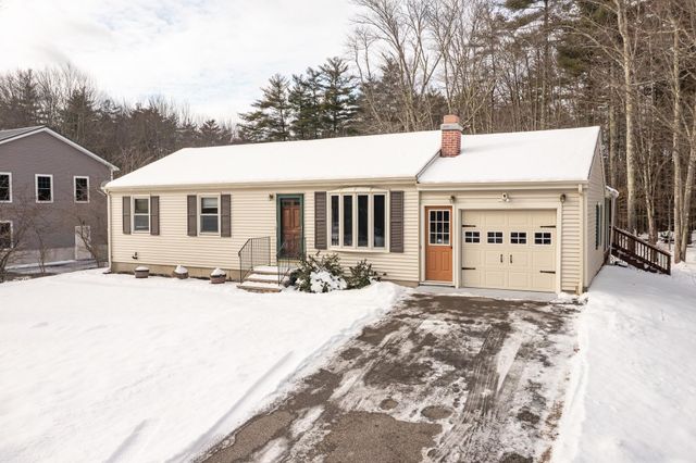 21 Four Rod Road, Rochester, NH 03867