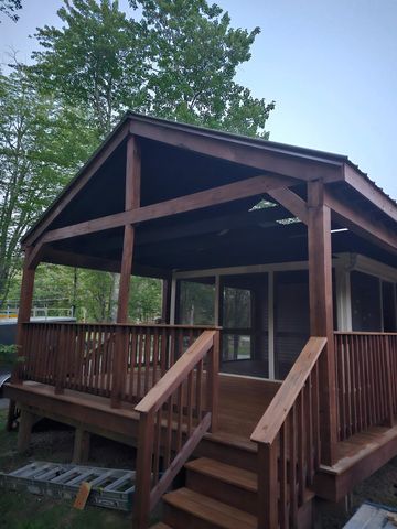 21 Four Rod Road, Rochester, NH 03867