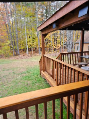 21 Four Rod Road, Rochester, NH 03867