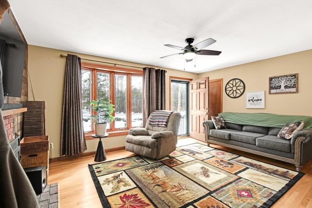 21 Four Rod Road, Rochester, NH 03867