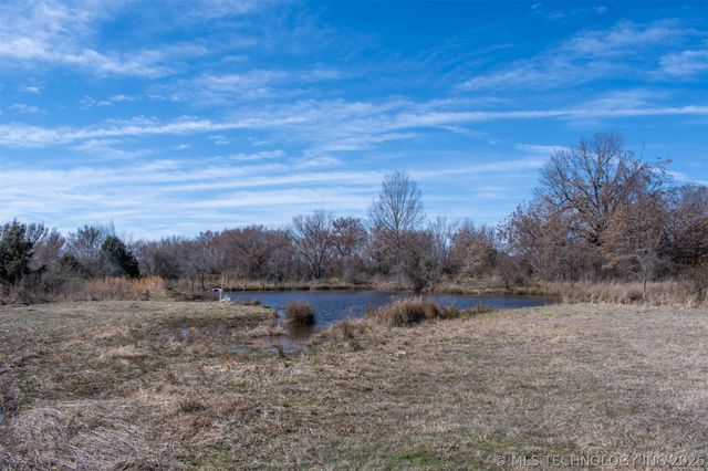 10174 N Sandridge, Stigler, OK 74462