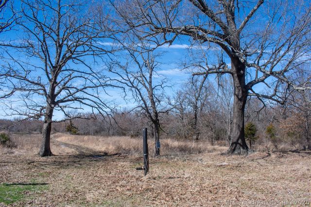 10174 N Sandridge, Stigler, OK 74462