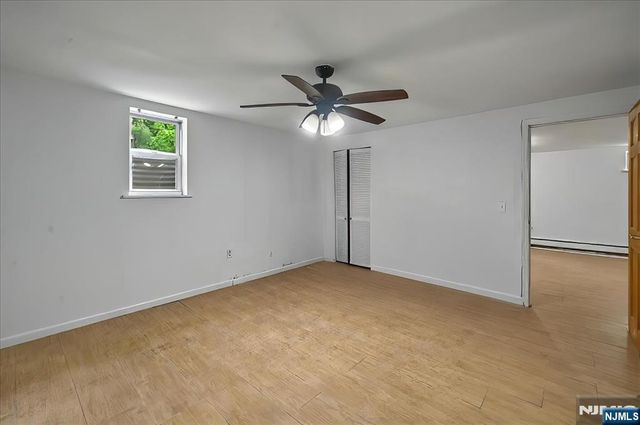 915 Glen Avenue, Twp Of Washington, NJ 07676