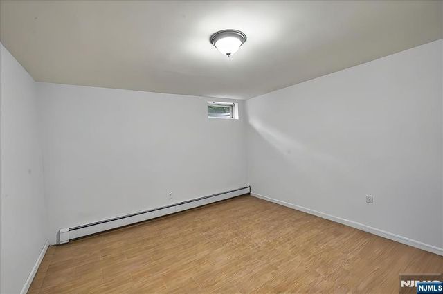 915 Glen Avenue, Twp Of Washington, NJ 07676