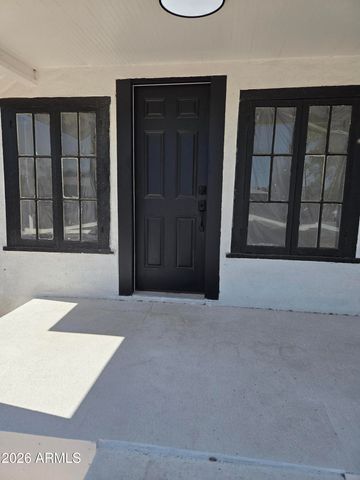 2201 E PORTLAND Street, Phoenix, AZ 85006