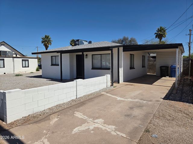 2201 E PORTLAND Street, Phoenix, AZ 85006