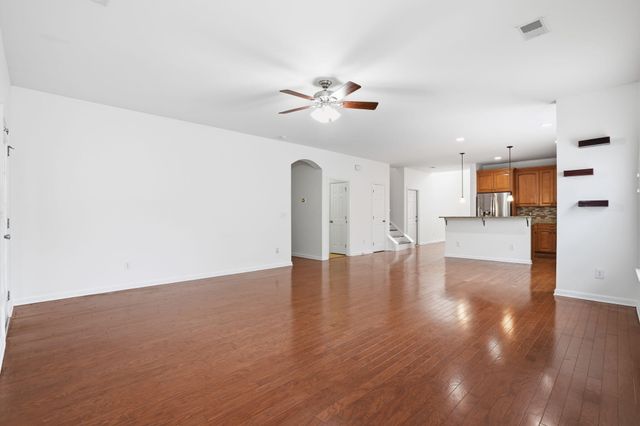 209 Goldfinch Lane, Summerville, SC 29485