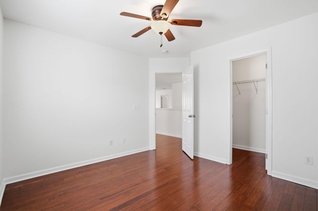 209 Goldfinch Lane, Summerville, SC 29485