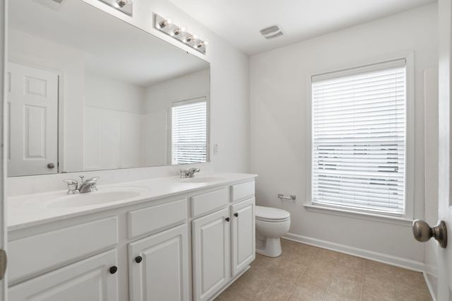 209 Goldfinch Lane, Summerville, SC 29485